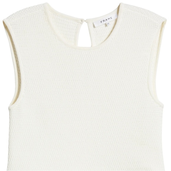 NWT FRAME XS off-white crocheted top with feathers - Picture 4 of 11